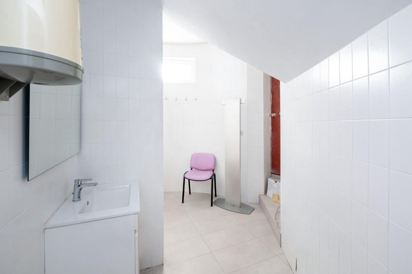 Commercial for sale in Granada city with garage - € 600,000 (Ref: 7367137)