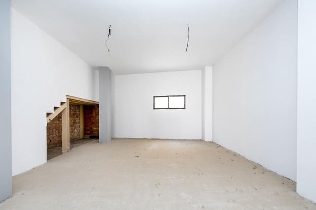 Commercieel te koop in Granada stad - € 143.000 (Ref: 7467341)