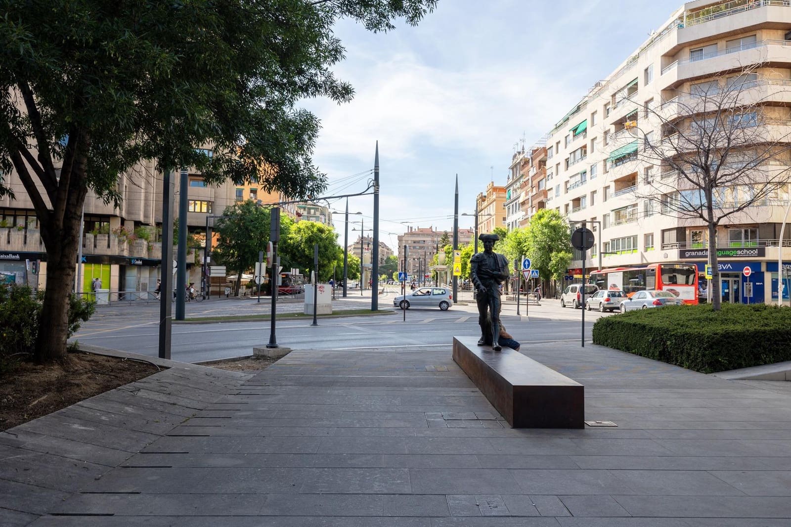 Commercial for sale in Granada city - € 143,000 (Ref: 7467341)