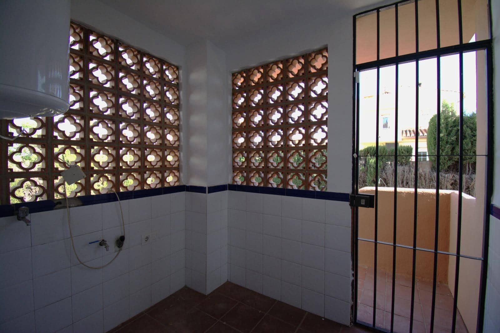 4 camera da letto Villa da affittare in Ogijares con piscina garage - 1.500 € (Rif: 7512821)