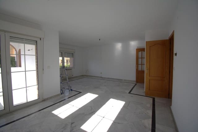 4 camera da letto Villa da affittare in Ogíjares con piscina garage - 1.500 € (Rif: 7512821)