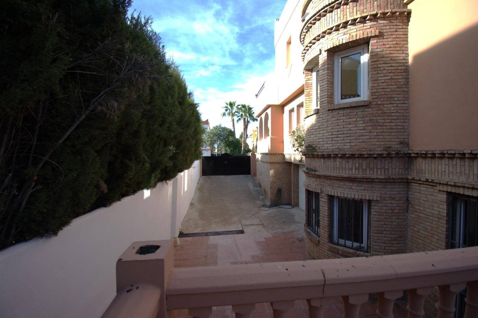 4 camera da letto Villa da affittare in Ogijares con piscina garage - 1.500 € (Rif: 7512821)