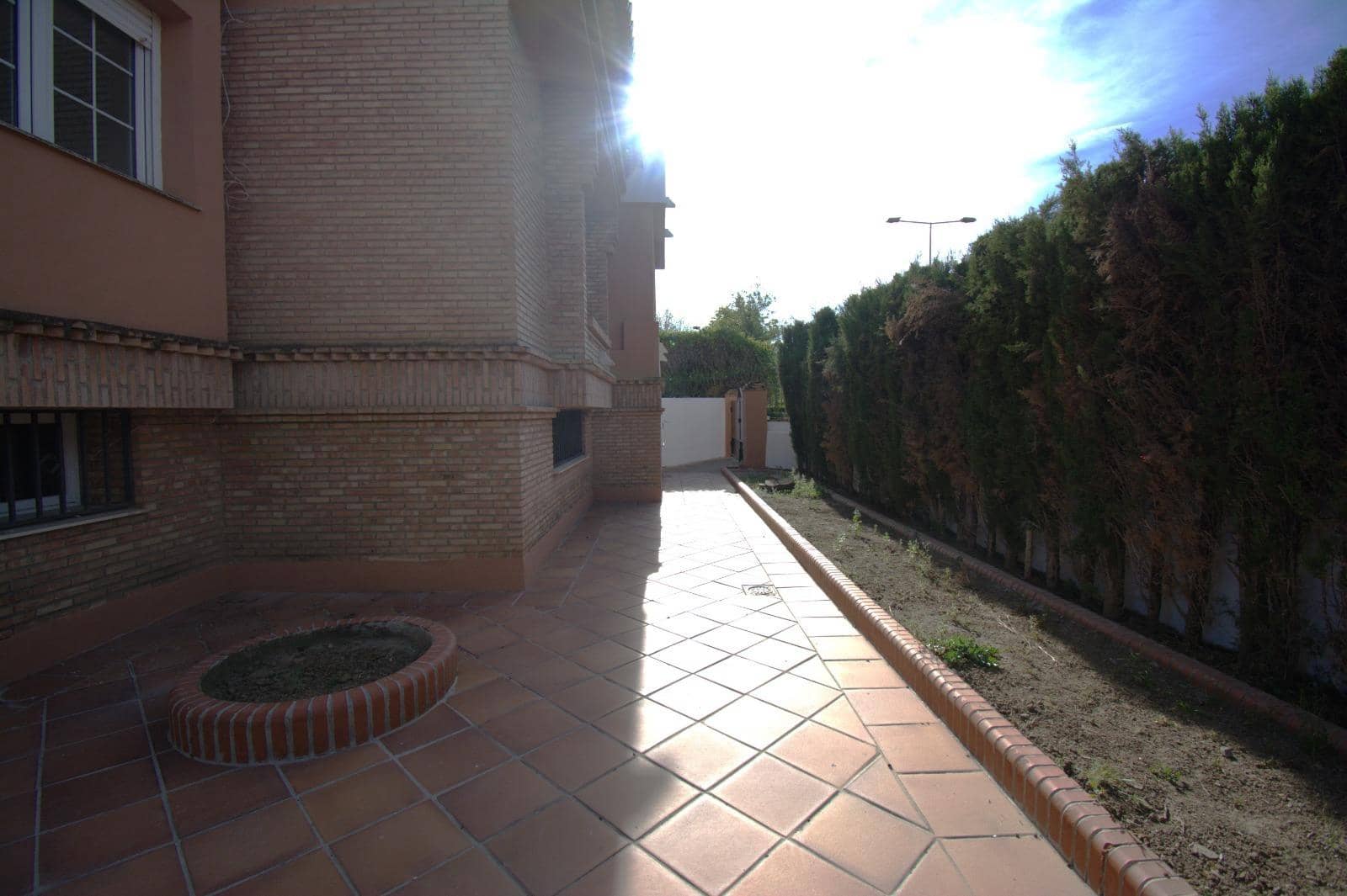 4 camera da letto Villa da affittare in Ogijares con piscina garage - 1.500 € (Rif: 7512821)