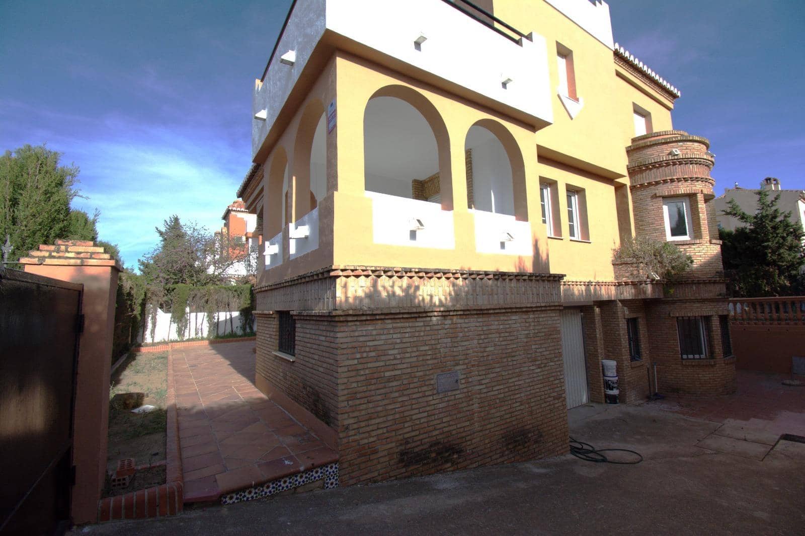 4 camera da letto Villa da affittare in Ogijares con piscina garage - 1.500 € (Rif: 7512821)