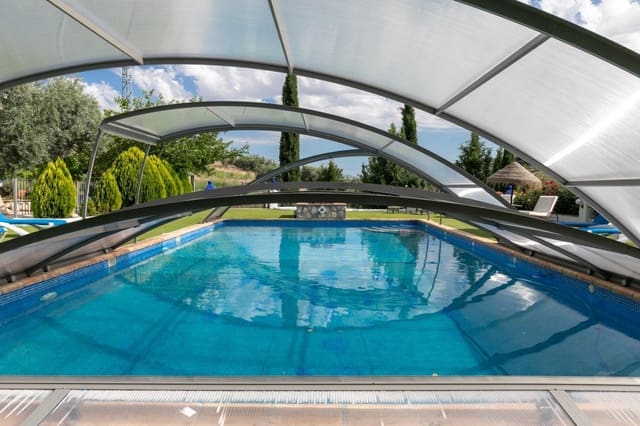 7 soveværelse Villa til salg i Montefrío med swimmingpool garage - € 990.000 (Ref: 7638815)