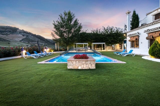 7 soveværelse Villa til salg i Montefrío med swimmingpool garage - € 990.000 (Ref: 7638815)