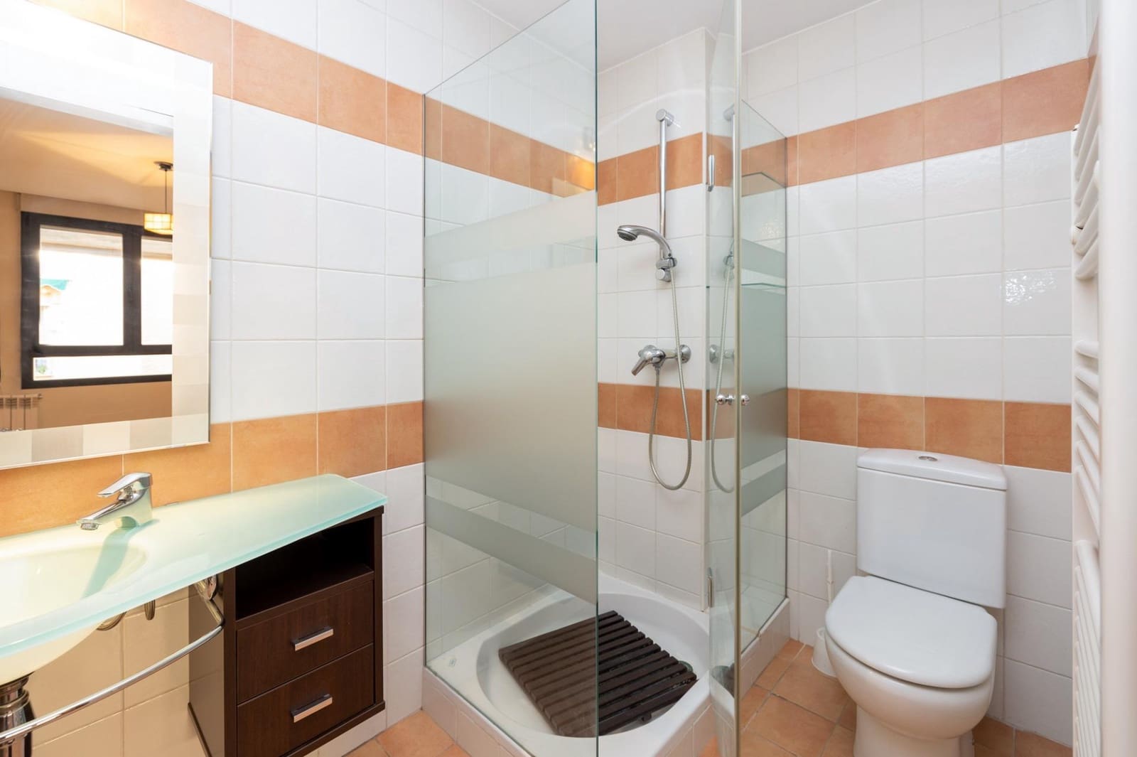 5 bedroom Townhouse for sale in Granada city with garage - € 895,000 (Ref: 7803232)