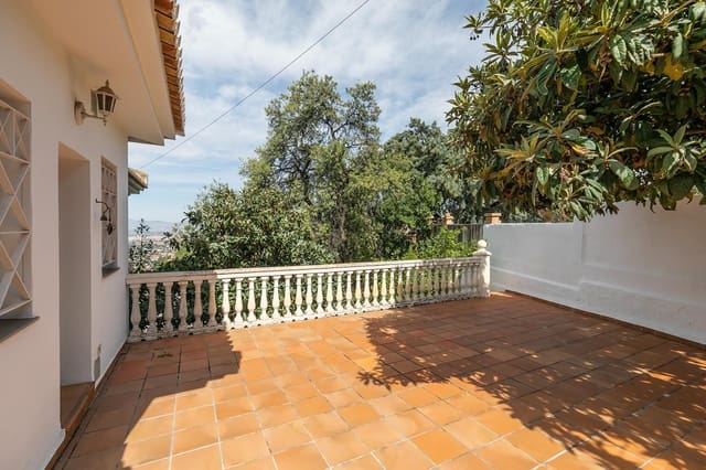 8 soveværelse Villa til salg i Monachil - € 398.000 (Ref: 7837630)