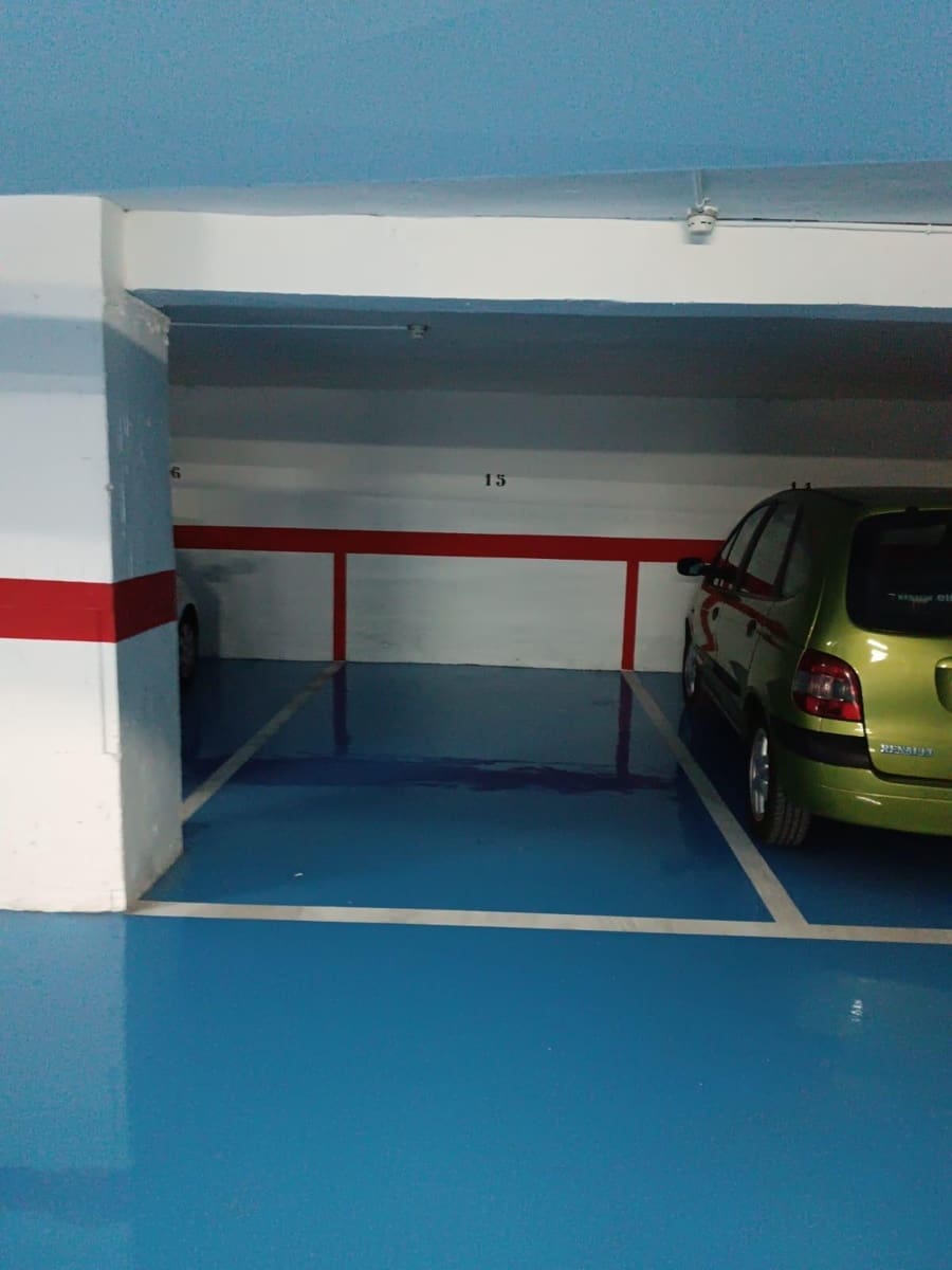 5 soveværelse Lejlighed til leje i Granada by - € 1.400 (Ref: 7884417)