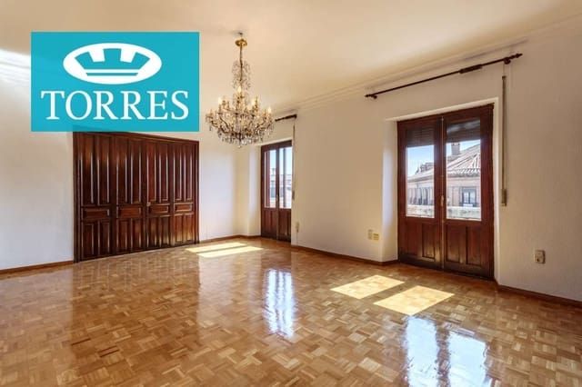 5 soveværelse Lejlighed til leje i Granada by - € 1.400 (Ref: 7884417)