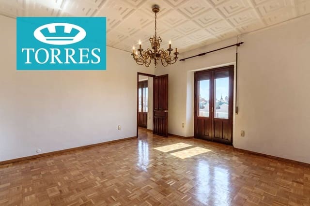 5 soveværelse Lejlighed til leje i Granada by - € 1.400 (Ref: 7884417)