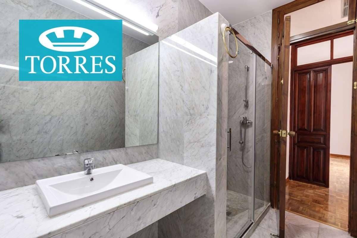 5 soveværelse Lejlighed til leje i Granada by - € 1.400 (Ref: 7884417)