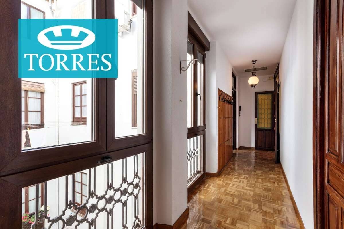 5 soveværelse Lejlighed til leje i Granada by - € 1.400 (Ref: 7884417)