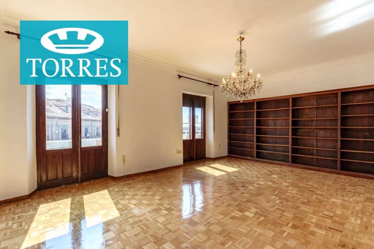 5 soveværelse Lejlighed til leje i Granada by - € 1.400 (Ref: 7884417)