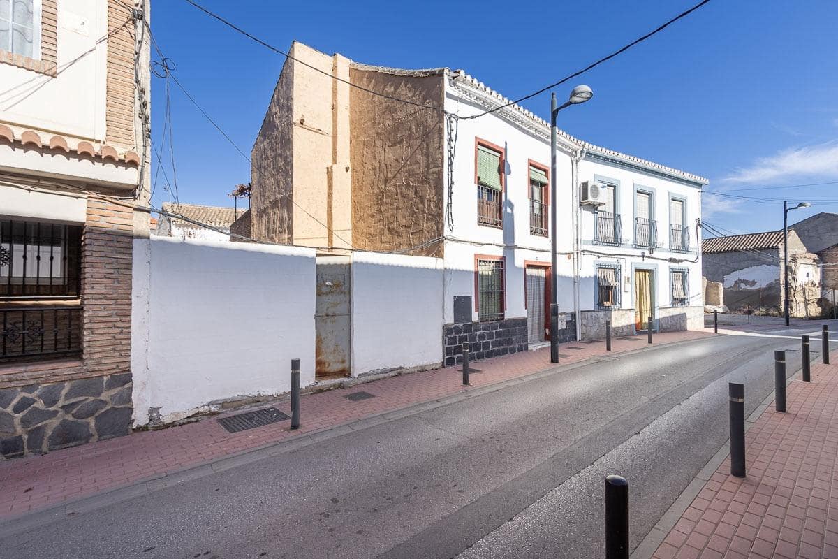 Terrain à Bâtir à vendre à Belicena - 25 000 € (Ref: 8005370)