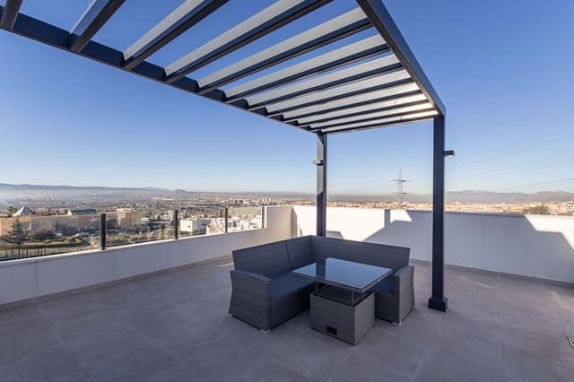 4 bedroom Flat for rent in Huétor Vega with pool garage - € 1,800 (Ref: 8032605)