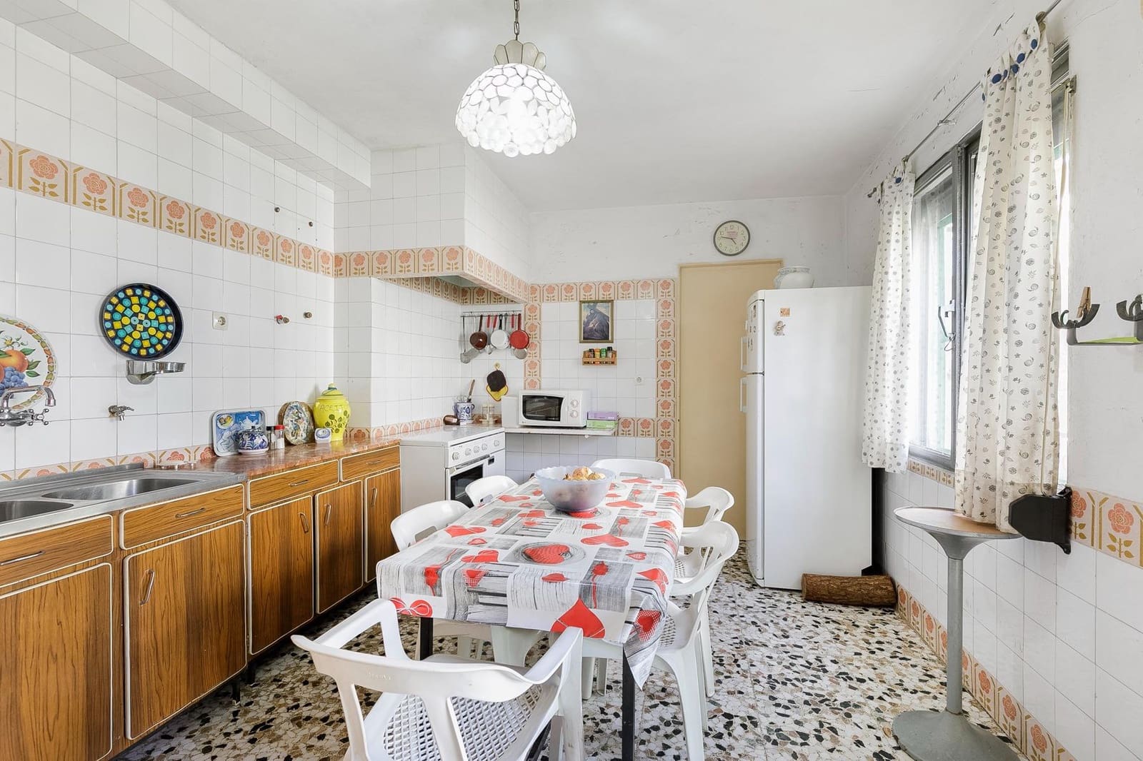 4 soveværelse Byhus til salg i Albolote med swimmingpool garage - € 300.000 (Ref: 8046273)