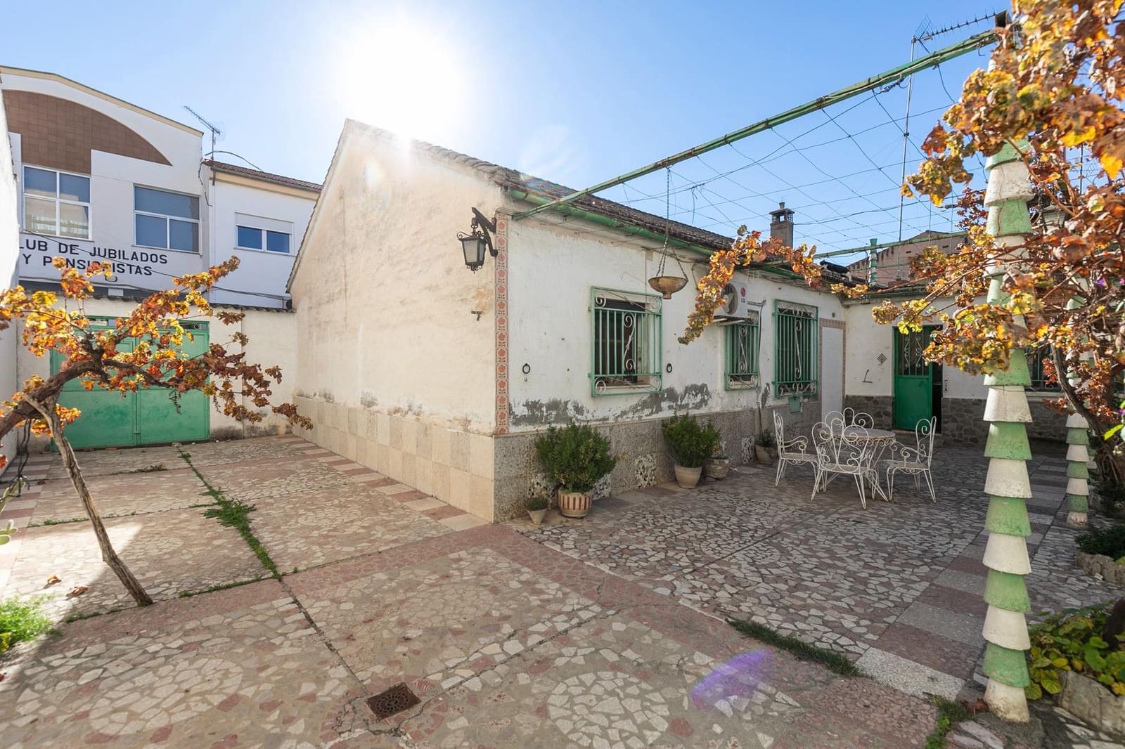 4 soveværelse Byhus til salg i Albolote med swimmingpool garage - € 300.000 (Ref: 8046273)