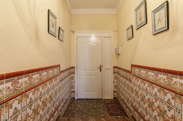 4 soverom Hus til salgs i Albolote med svømmebasseng garasje - € 300 000 (Ref: 8046273)