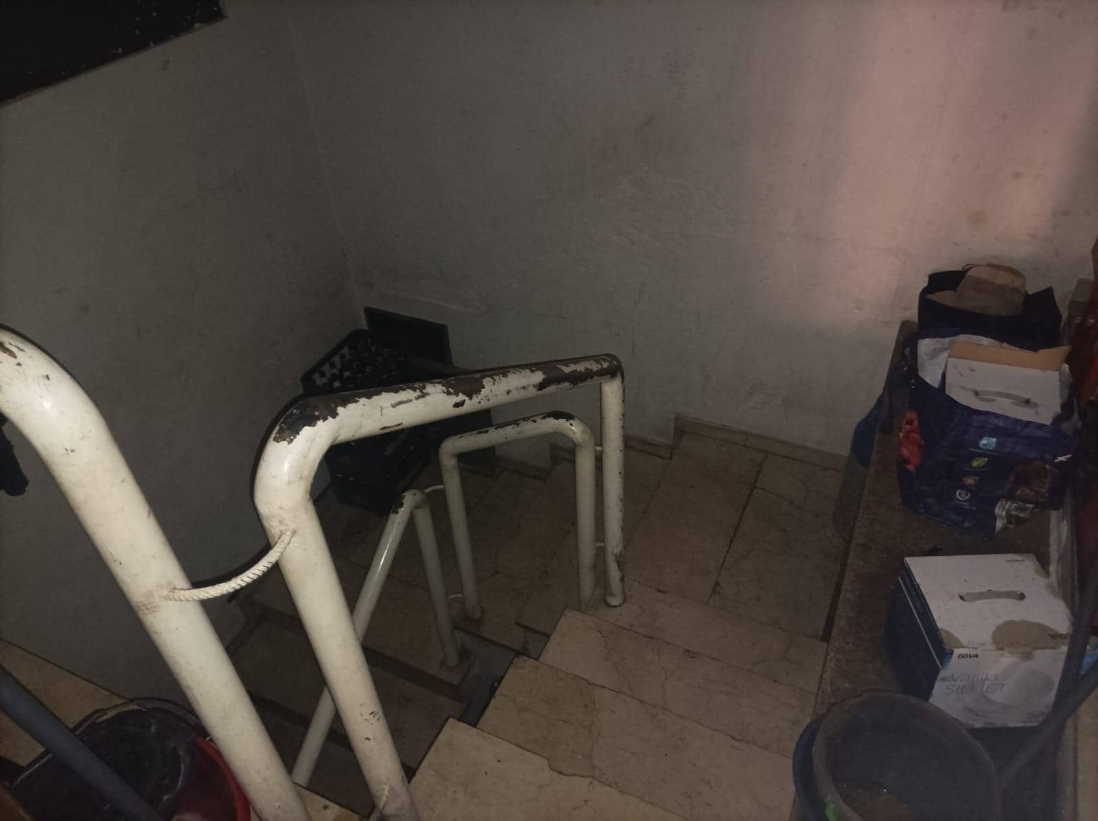 Kaupallinen vuokrattavana paikassa Granada kaupunki - 3 500 € (Ref: 8124124)