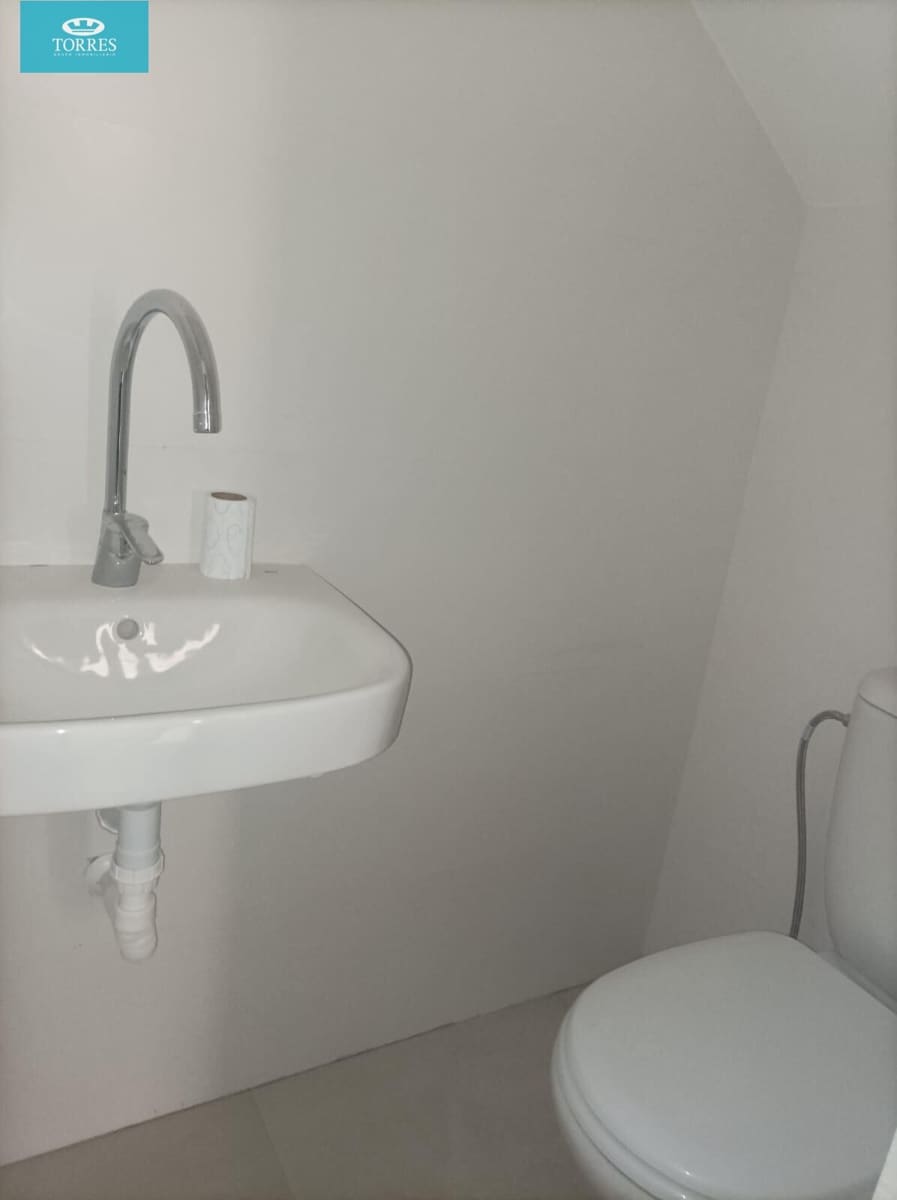 Local Commercial à louer à Grenade ville - 500 € (Ref: 8202958)