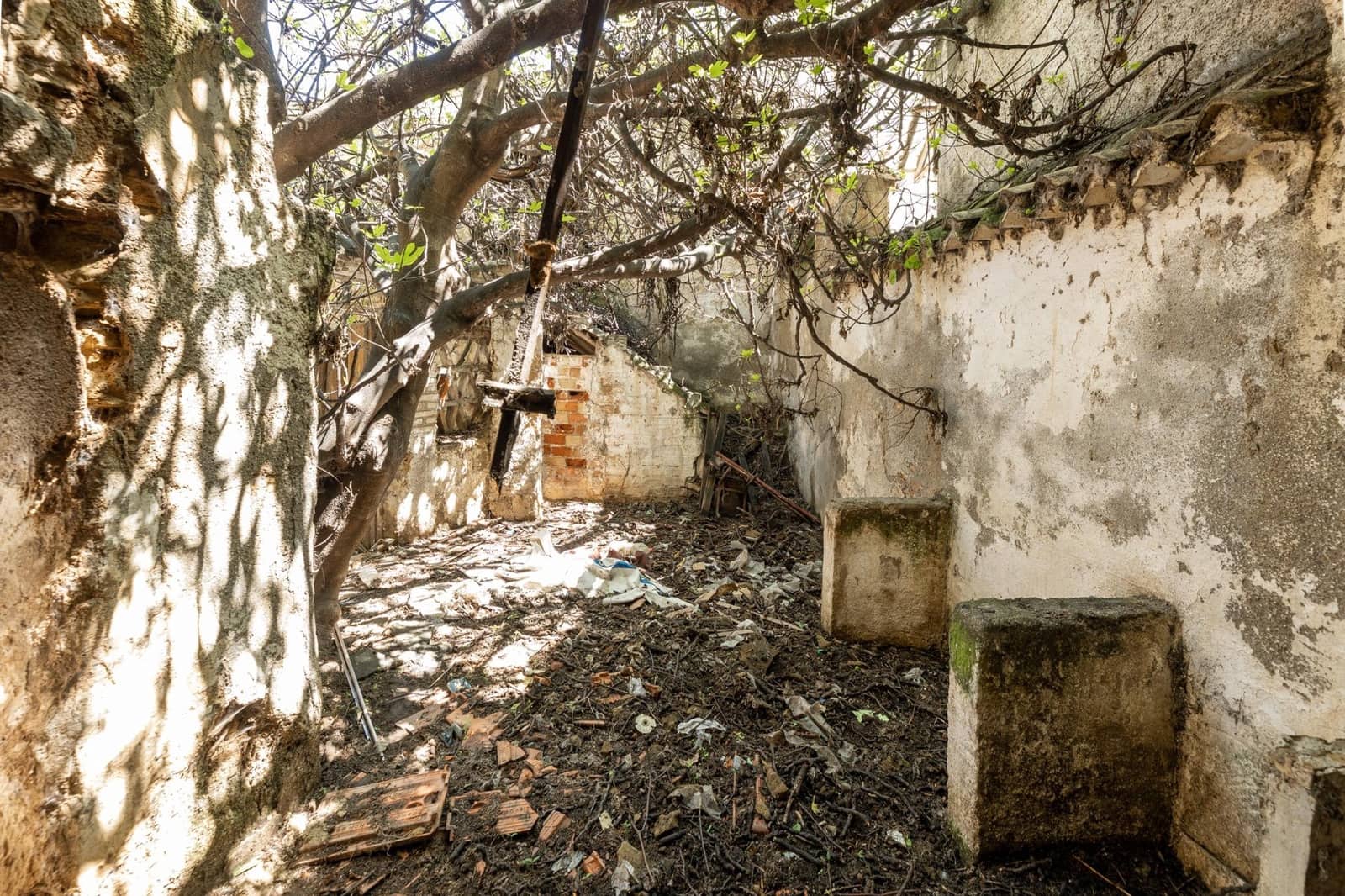 4 quarto Quinta/Casa Rural para venda em Churriana de la Vega - 150 000 € (Ref: 8209744)