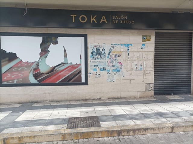 Commercieel te huur in Guadix - € 2.000 (Ref: 8251552)