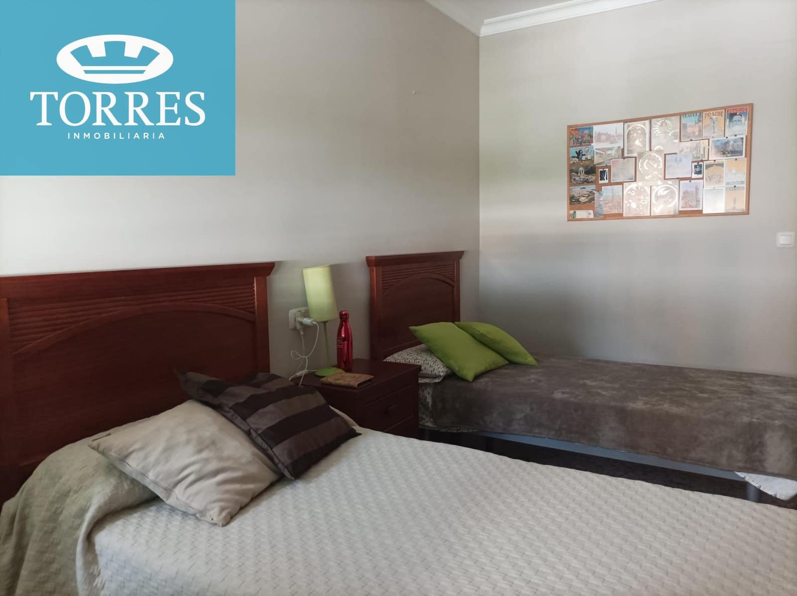 4 bedroom Flat for rent in Granada city - € 1,200 (Ref: 8348224)