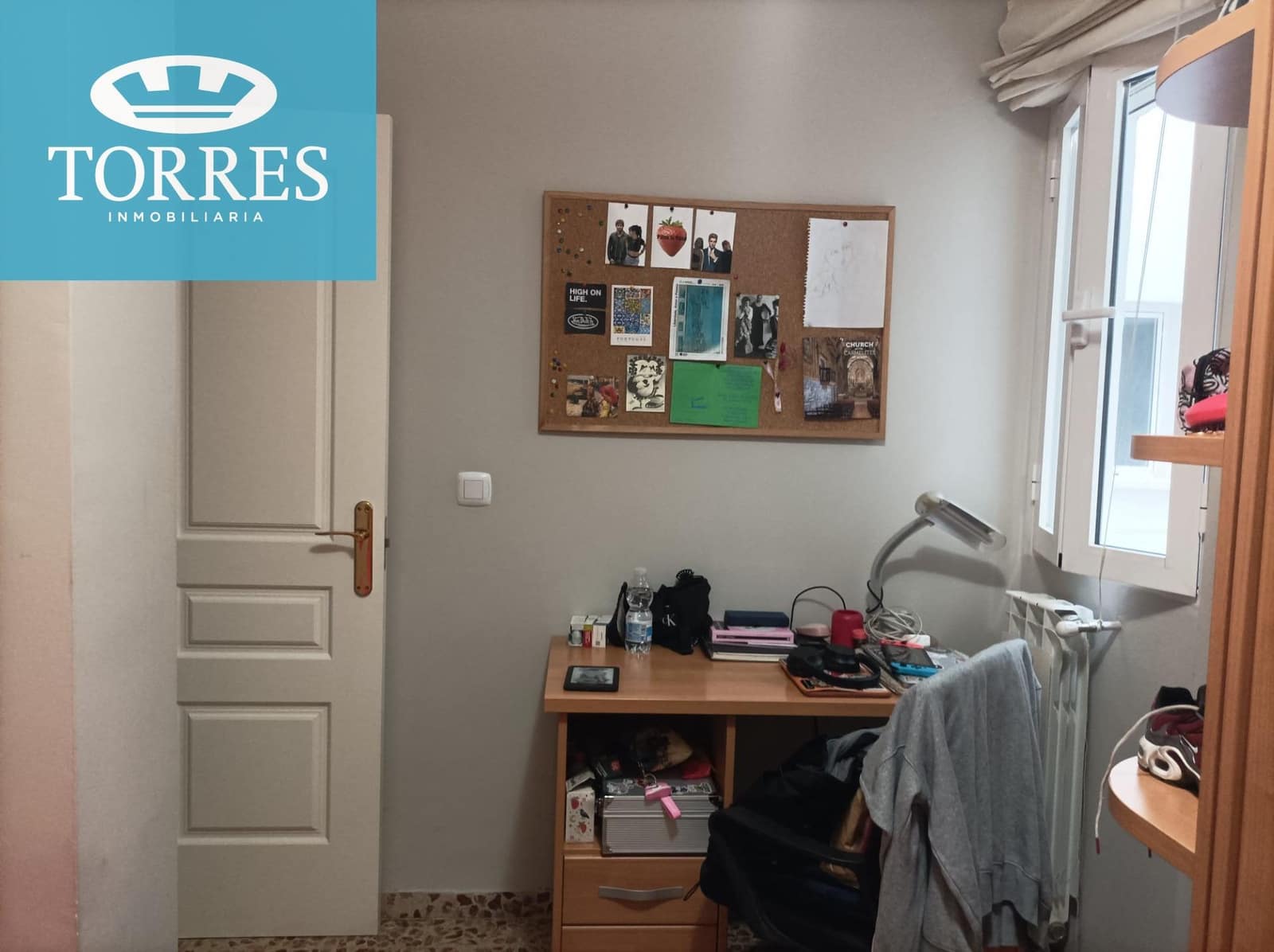 4 bedroom Flat for rent in Granada city - € 1,200 (Ref: 8348224)