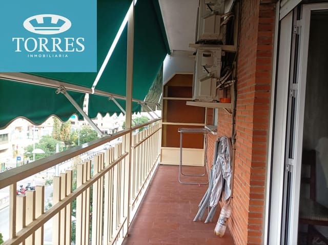 4 soveværelse Lejlighed til leje i Granada by - € 1.200 (Ref: 8348224)