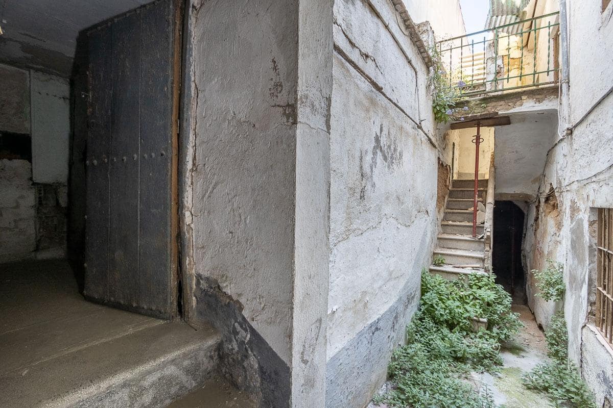Ruin til salg i Granada by - € 499.000 (Ref: 8403659)