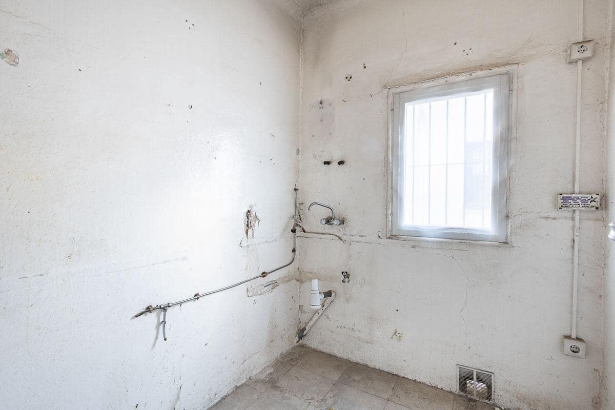 Ruin til salg i Granada by - € 499.000 (Ref: 8403659)