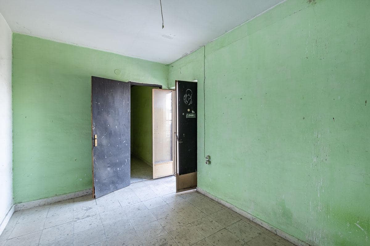 Ruin til salg i Granada by - € 499.000 (Ref: 8403659)