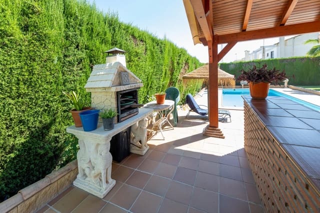 3 soveværelse Villa til salg i Otura med swimmingpool garage - € 370.000 (Ref: 8417849)