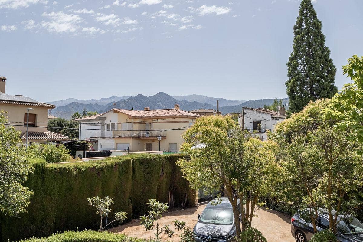 6 soveværelse Villa til salg i Dilar med garage - € 350.000 (Ref: 8436961)