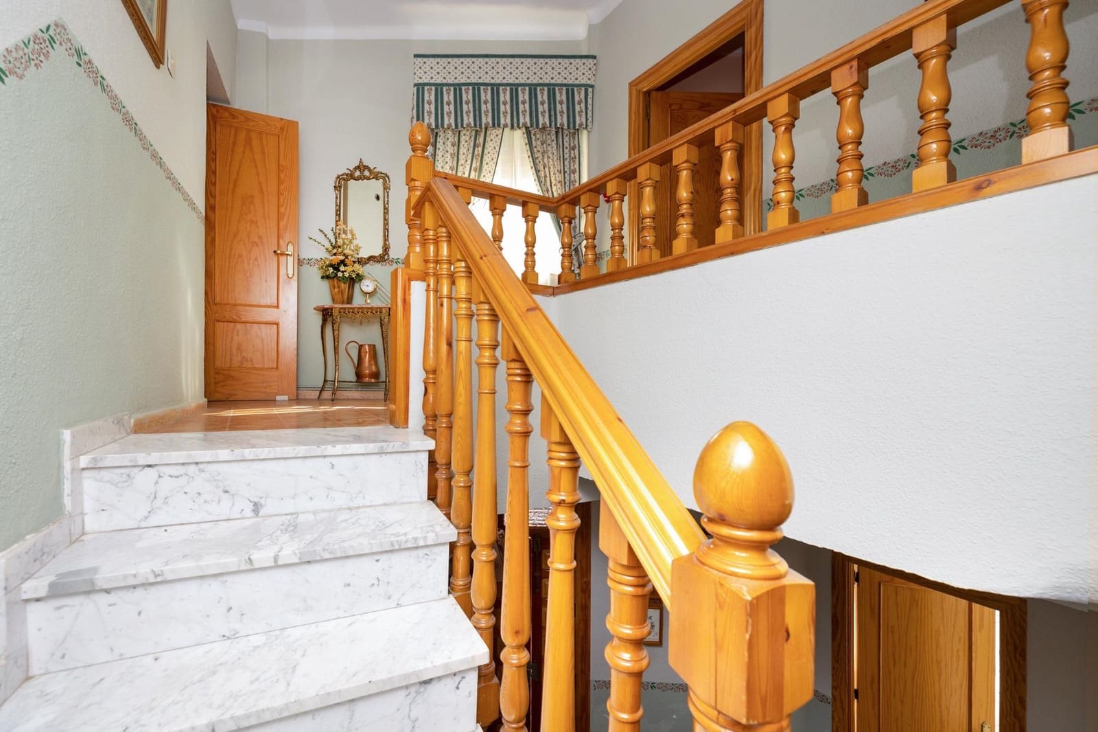 6 soveværelse Byhus til salg i Armilla - € 230.000 (Ref: 8438918)