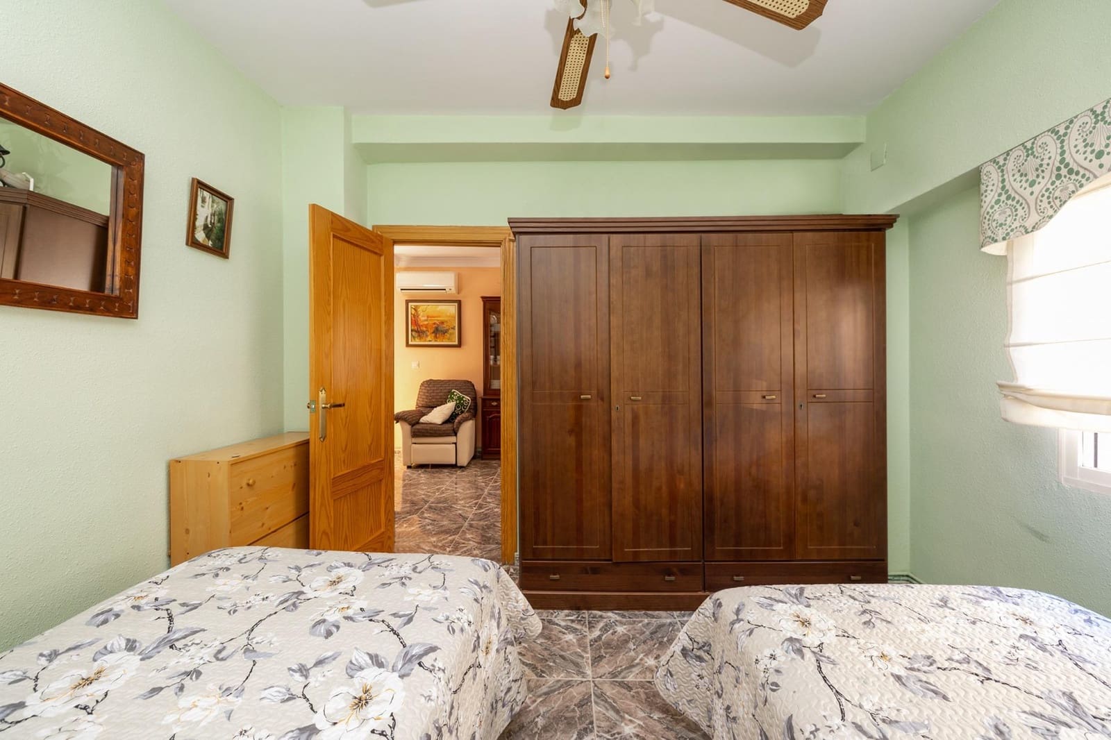 6 soveværelse Byhus til salg i Armilla - € 230.000 (Ref: 8438918)