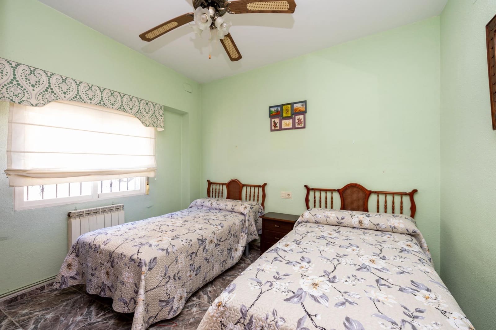 6 soveværelse Byhus til salg i Armilla - € 230.000 (Ref: 8438918)