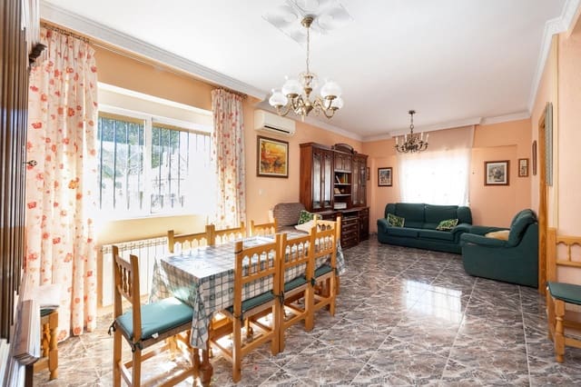 6 soveværelse Byhus til salg i Armilla - € 230.000 (Ref: 8438918)