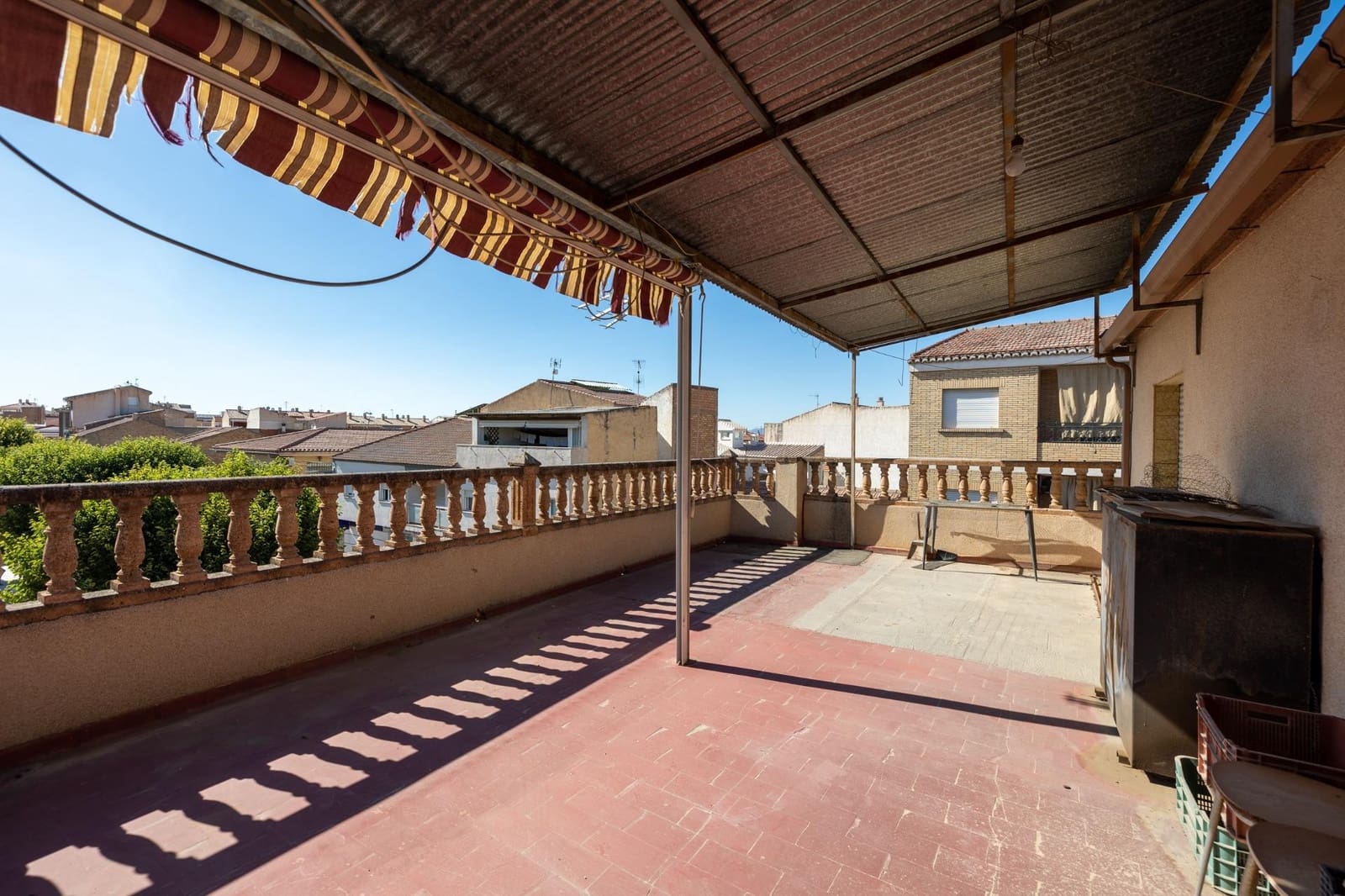 6 soveværelse Byhus til salg i Armilla - € 230.000 (Ref: 8438918)