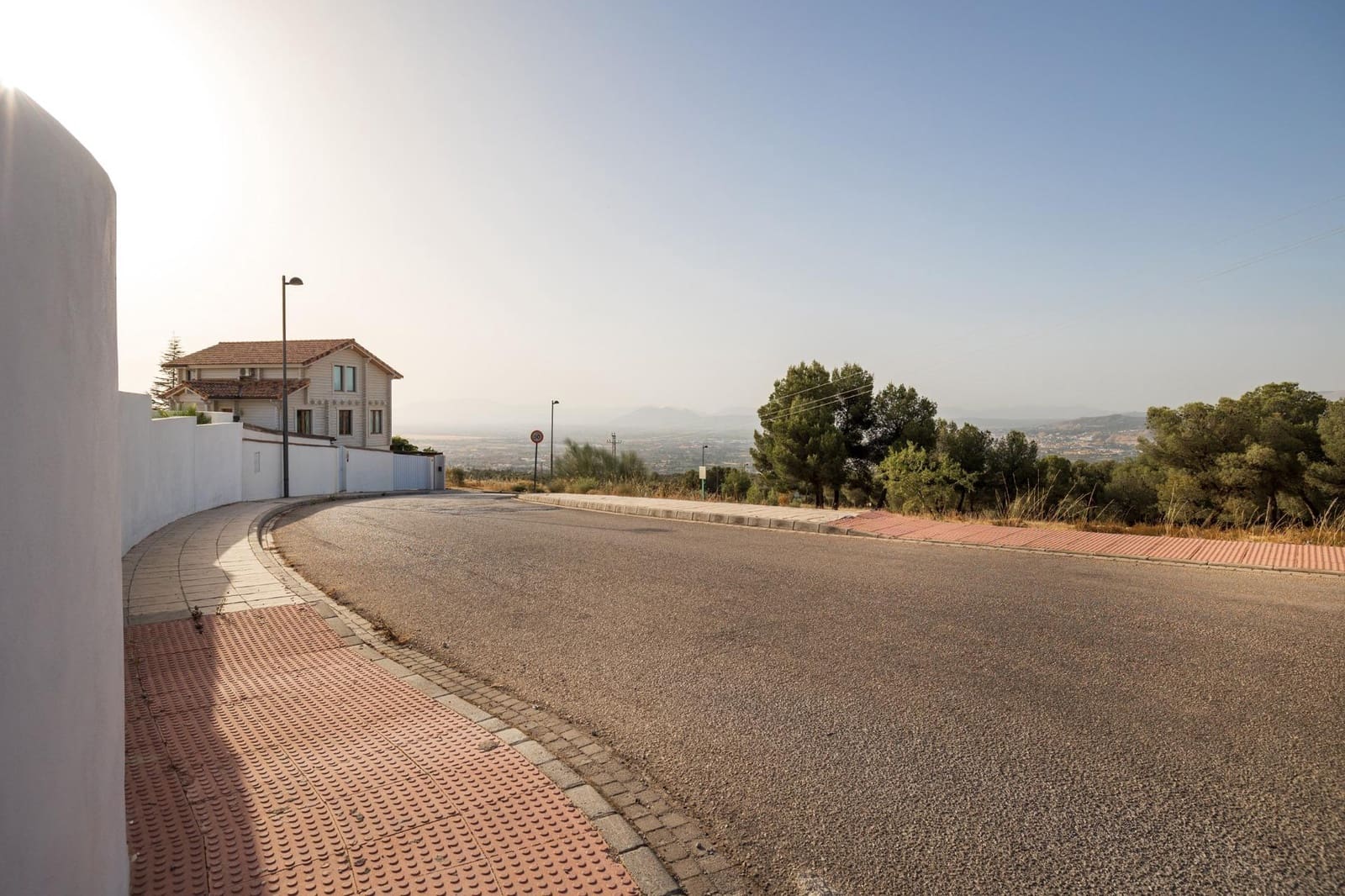 Byggetomt til salgs i La Zubia - € 129 000 (Ref: 8468091)