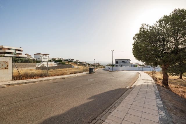 Byggetomt til salgs i La Zubia - € 129 000 (Ref: 8468091)