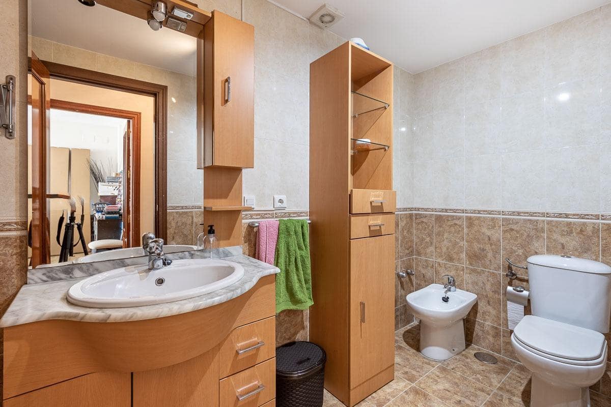 1 bedroom Flat for rent in Armilla with garage - € 750 (Ref: 8476011)