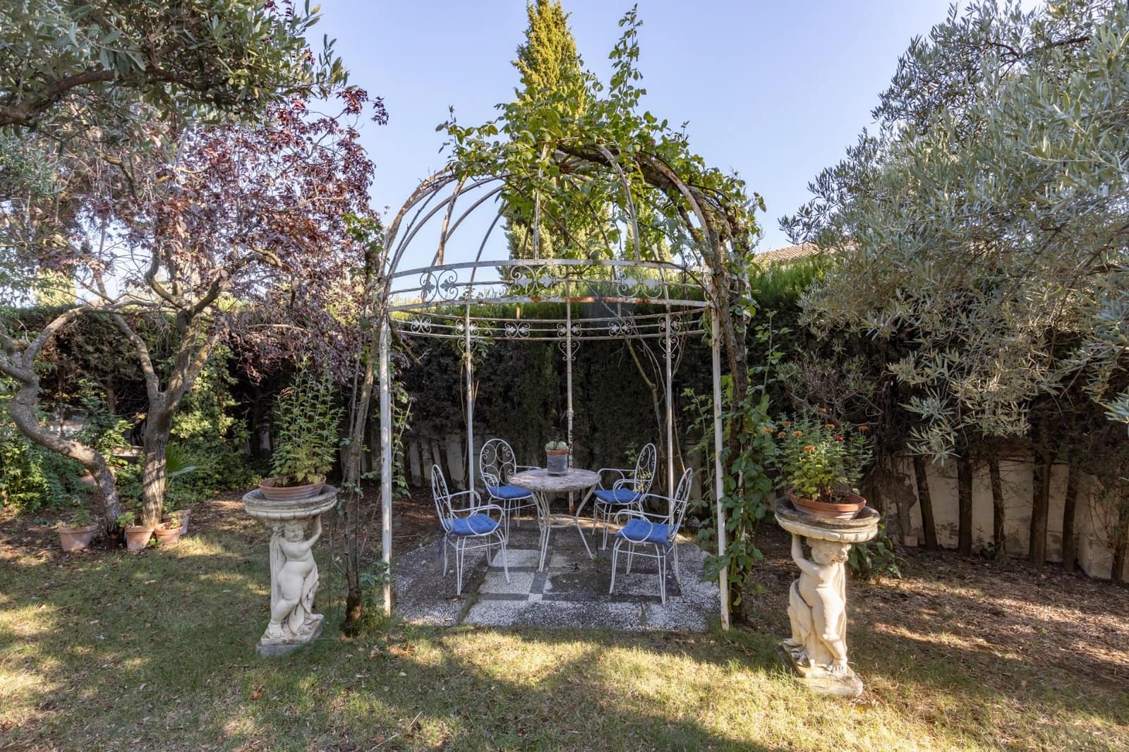 4 soverom Villa til salgs i Albolote med svømmebasseng garasje - € 560 000 (Ref: 8601583)