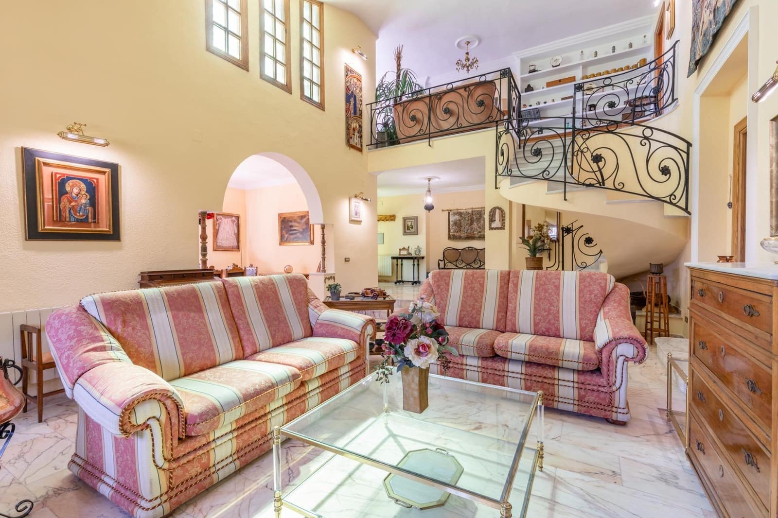 4 soverom Villa til salgs i Albolote med svømmebasseng garasje - € 560 000 (Ref: 8601583)