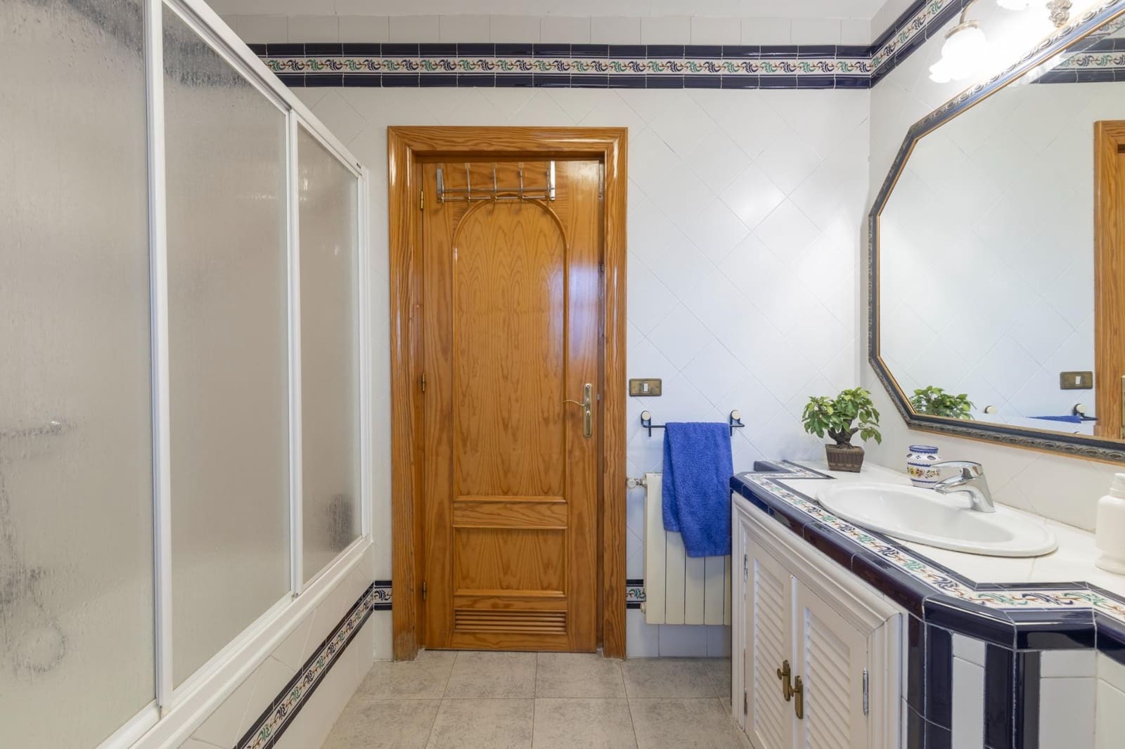 4 soverom Villa til salgs i Albolote med svømmebasseng garasje - € 560 000 (Ref: 8601583)