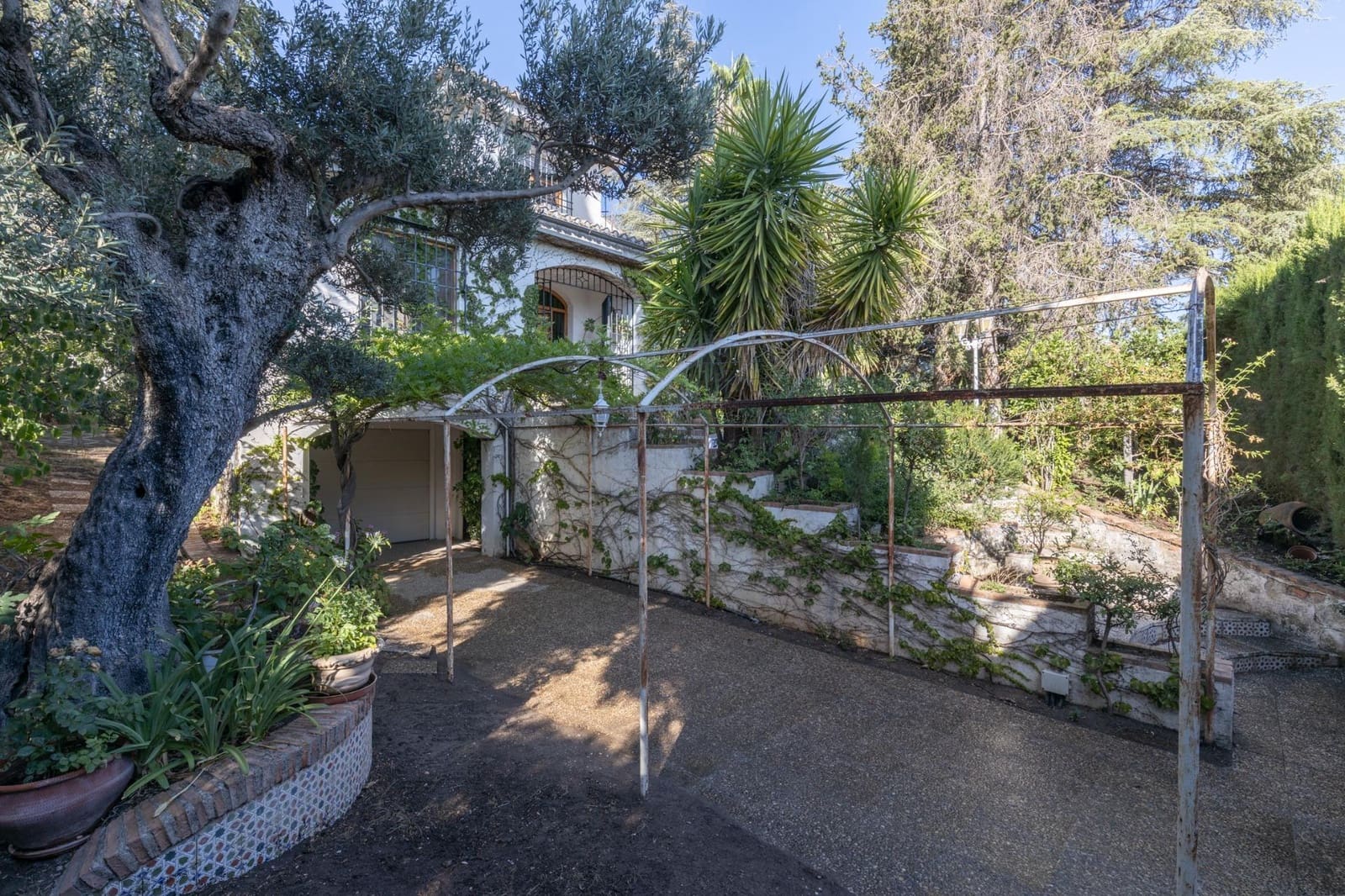 4 soverom Villa til salgs i Albolote med svømmebasseng garasje - € 560 000 (Ref: 8601583)