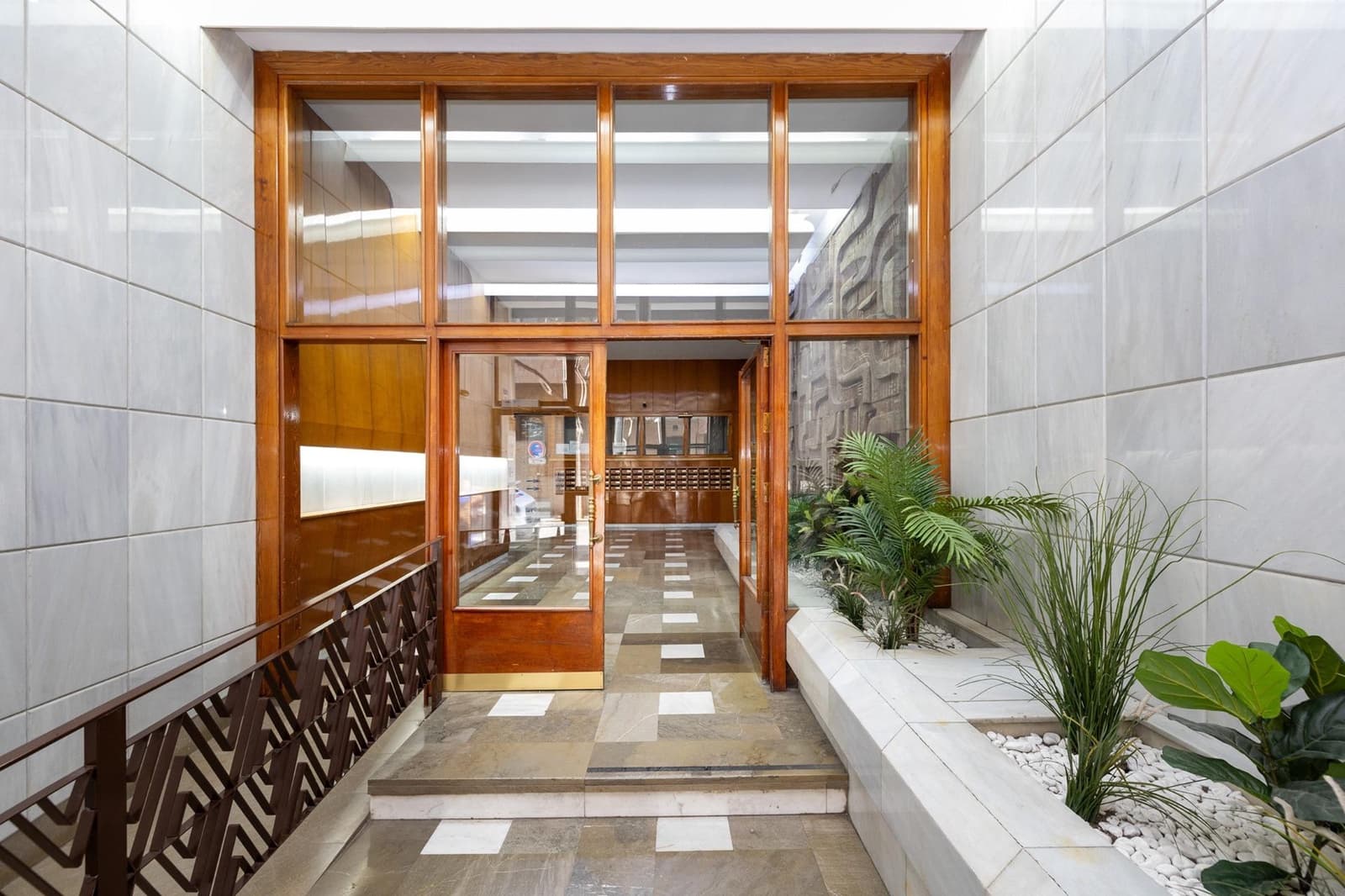 4 soveværelse Lejlighed til salg i Granada by med garage - € 374.900 (Ref: 8696478)