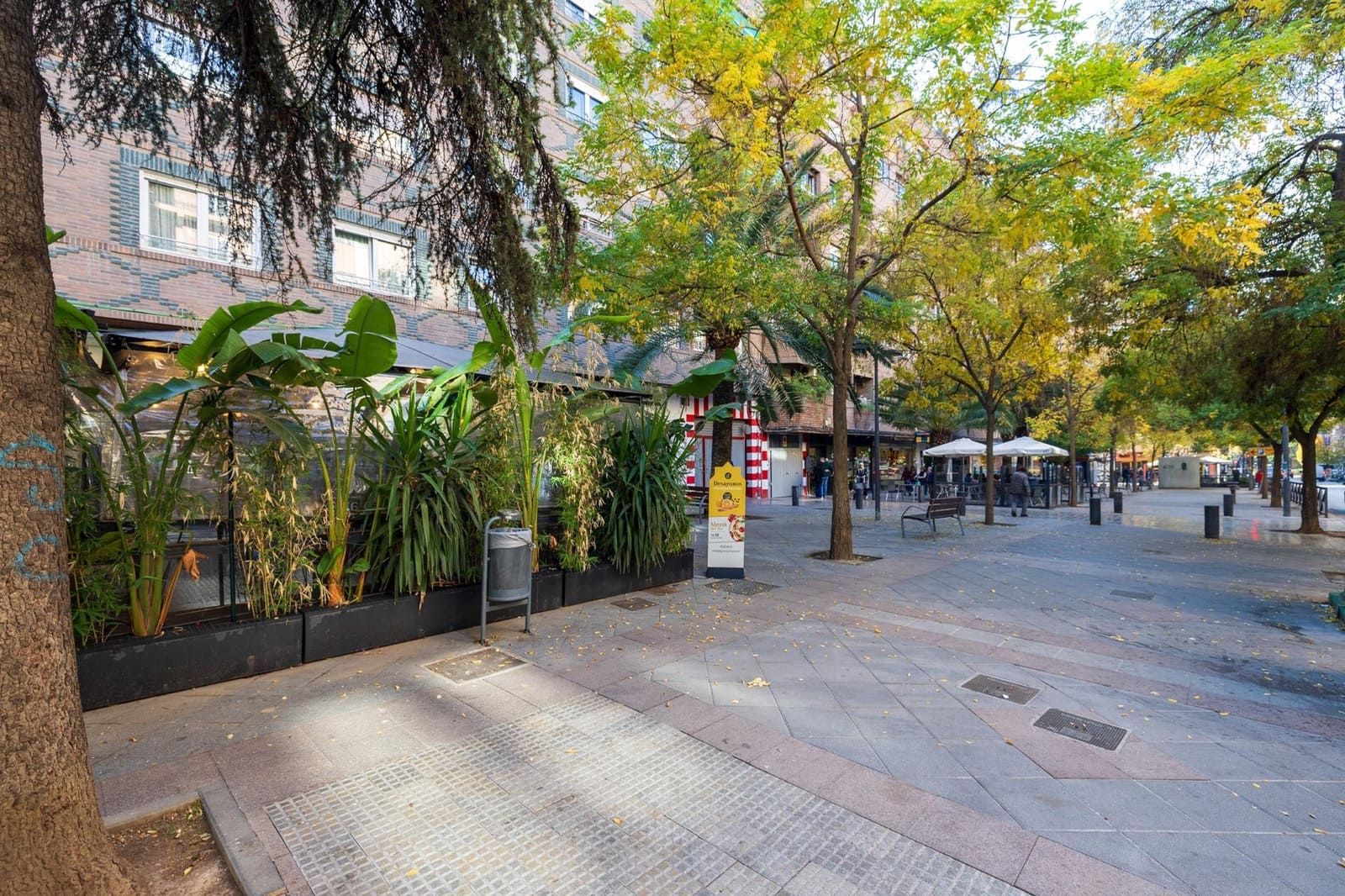 4 soveværelse Lejlighed til salg i Granada by med garage - € 374.900 (Ref: 8696478)