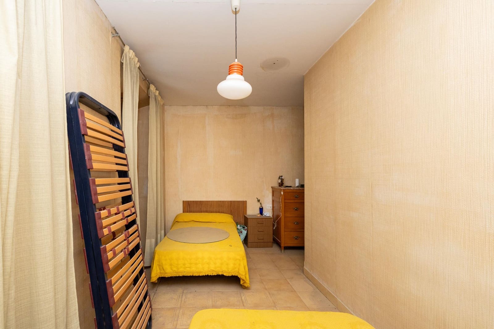 Ruin til salgs i La Zubia - € 270 000 (Ref: 8709380)